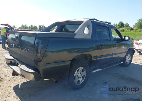 2004 Chevrolet Avalanche 1500 z USA, uszkodzony, nr VIN 3GNEK12T14G117298
